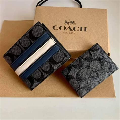 how to authenticate coach wallet.